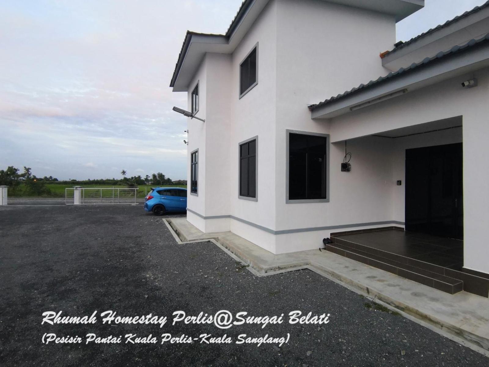 Villa Rhumah Sungai Belati à Simpang Empat  Extérieur photo