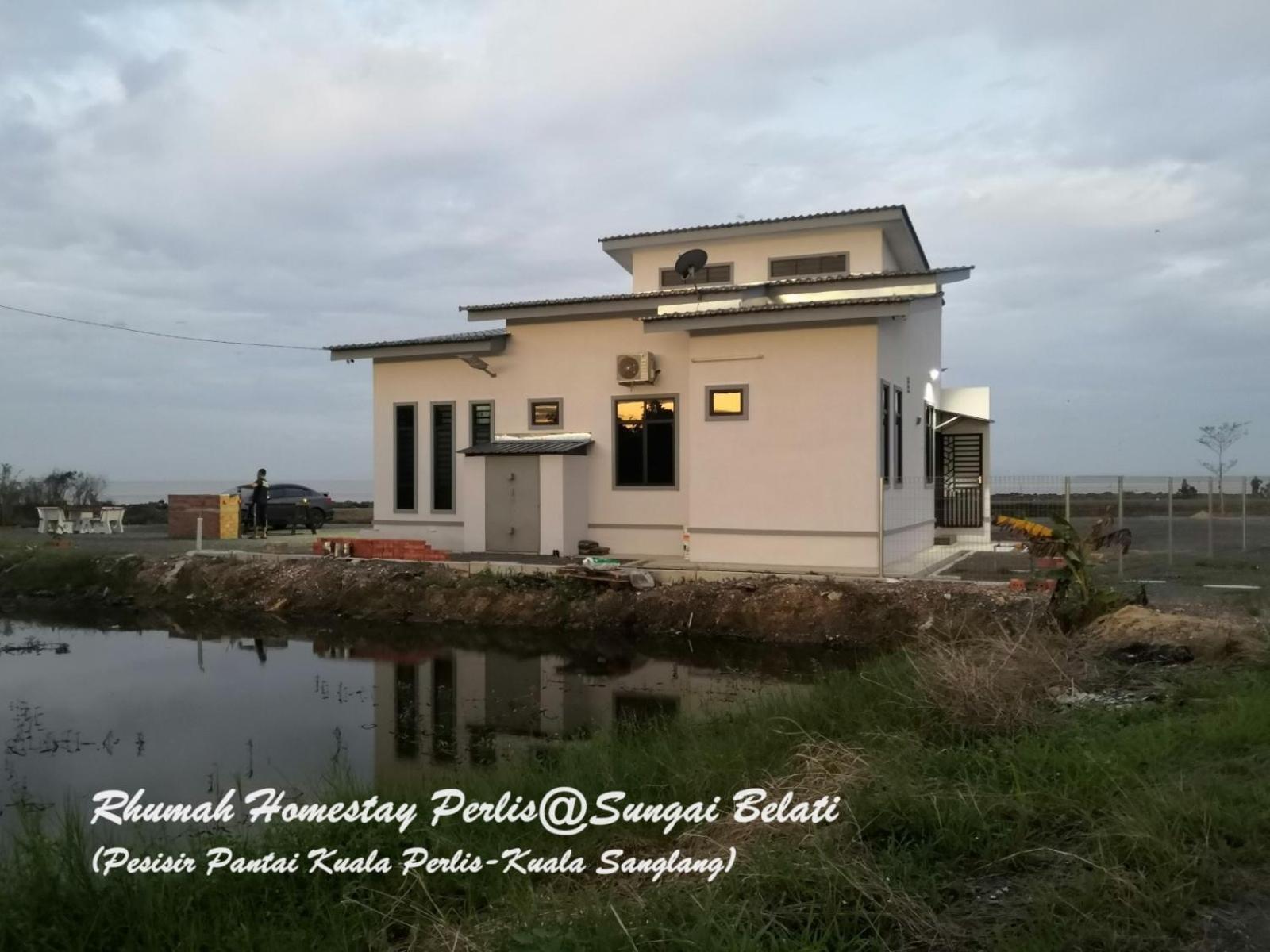 Villa Rhumah Sungai Belati à Simpang Empat  Extérieur photo
