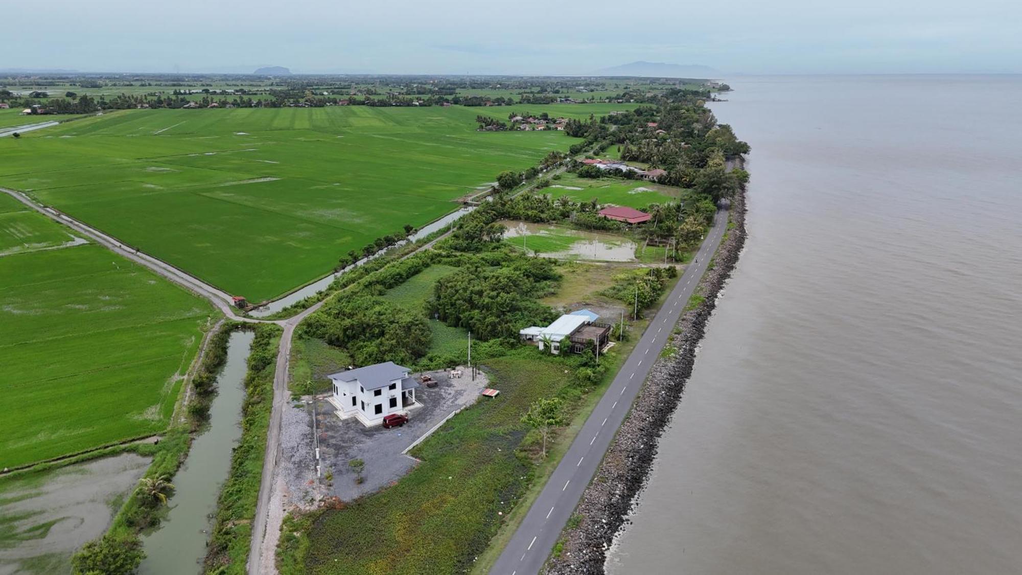 Villa Rhumah Sungai Belati à Simpang Empat  Extérieur photo